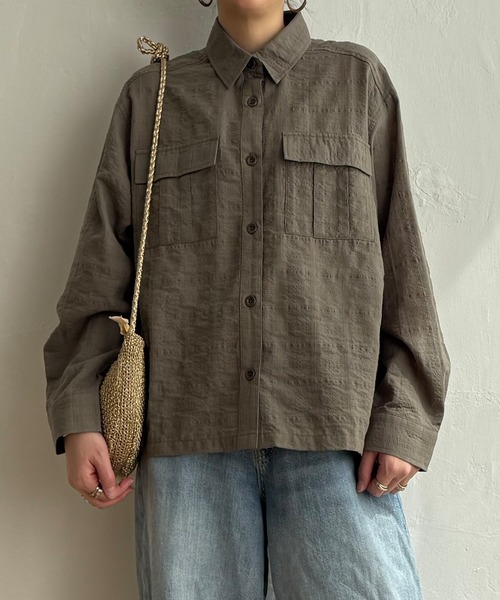 LBC(エルビーシー)の「ジャカードダブルポケットシャツジャケット(シャツ/ブラウス・レディース・チャコール/カーキ/ベージュ・M)」の6枚目の写真