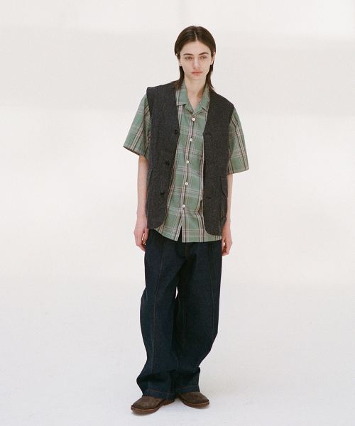 HORLISUN(ホーリーサン)の「Weaver Slik Denim Vest Black(ベスト・メンズ・その他・SMALL/MEDIUM/LARGE)」の11枚目の写真