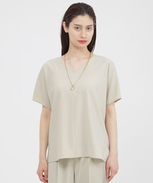 【Nikkei Magazine掲載】【ウォッシャブル/防しわ性】ソフトストレッチ Vネックブラウス