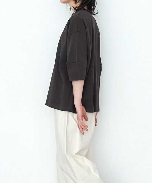 オオカミとフクロウ(オオカミとフクロウ)の「オオカミと白い雲のスワロー(Tシャツ/カットソー・レディース・グレー/スミクロ/ホワイト/ブルー・FREE)」の12枚目の写真