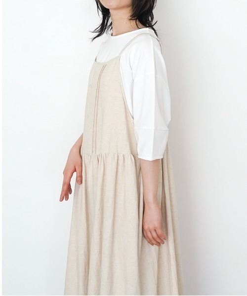 オオカミとフクロウ(オオカミとフクロウ)の「オオカミと白い雲のスワロー(Tシャツ/カットソー・レディース・グレー/スミクロ/ホワイト/ブルー・FREE)」の19枚目の写真