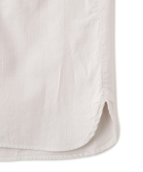 MHL.（エムエイチエル）の「GARMENT DYED FINE COTTON OXFOR（シャツ/ブラウス・レディース・アイボリー/ライトグレー・2/1）」の7枚目の写真