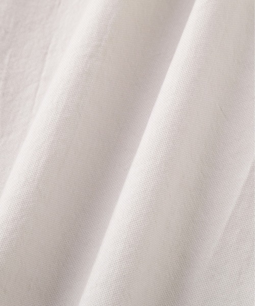 MHL.（エムエイチエル）の「GARMENT DYED FINE COTTON OXFOR（シャツ/ブラウス・レディース・アイボリー/ライトグレー・2/1）」の8枚目の写真