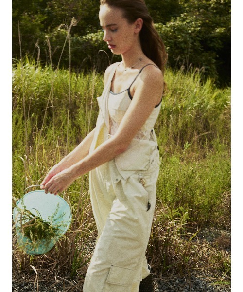 ELCHELE（エルチェレ）の「EPIC UTILITY OVERALLS（サロペット/オーバーオール・レディース・キナリ/ベージュ/ブラック・36/38）」の11枚目の写真
