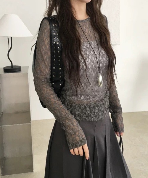 LYEON（リヨン）の「オフショルシアーレーストップス（Tシャツ/カットソー・レディース・ブラック/オフホワイト/グレー・FREE）」の3枚目の写真