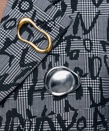 CENE（セネ）の「【CENE】セネ/モルテンフォームブローチ（ブローチ/コサージュ）」