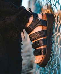 Midland FootWears | ペイズリーエンボス ＋5.0㎝ シャークソール 4ベルトサンダル / Midland Footwears 000015(サンダル)