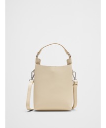 BANANA REPUBLIC FACTORY STORE（バナナリパブリック ファクトリーストア）の「BANANA REPUBLIC FACTORY STORE　　ヴィーガンレザー マイクロ ミニ バケット クロスボディバッグ（ショルダーバッグ）」