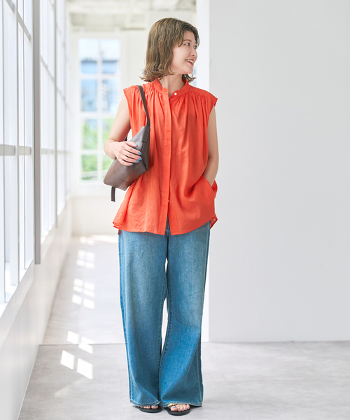 Spick & Span(スピックアンドスパン)の「ラミーコットンギャザーブラウス(シャツ/ブラウス・レディース・アイボリー/ブラック/オレンジ・FREE)」の6枚目の写真