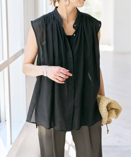 Spick & Span(スピックアンドスパン)の「ラミーコットンギャザーブラウス(シャツ/ブラウス・レディース・アイボリー/ブラック/オレンジ・FREE)」の7枚目の写真