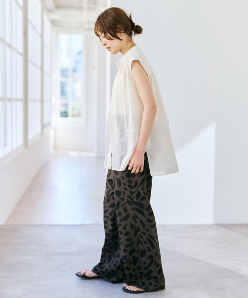 Spick & Span(スピックアンドスパン)の「ラミーコットンギャザーブラウス(シャツ/ブラウス・レディース・アイボリー/ブラック/オレンジ・FREE)」の22枚目の写真