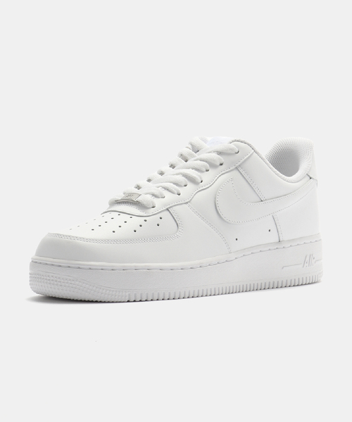 NIKE(ナイキ)の「NIKE AIR FORCE 1 07 CW2288-111(スニーカー・メンズ・ホワイト・30cm/27.5cm/28cm/28.5cm/29cm/27cm)」の2枚目の写真