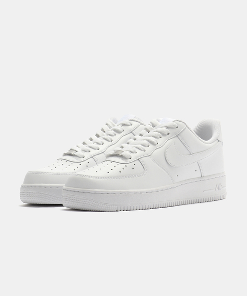 NIKE(ナイキ)の「NIKE AIR FORCE 1 07 CW2288-111(スニーカー・メンズ・ホワイト・30cm/27.5cm/28cm/28.5cm/29cm/27cm)」の7枚目の写真