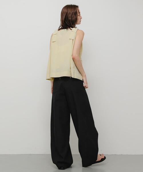 SENSE OF PLACE by URBAN RESEARCH（センスオブプレイスバイアーバンリサーチ）の「バレルレッグチノパンツ（その他パンツ・レディース・ベージュ/アイボリー/ブラウン/ブラック・SMALL/LARGE/MEDIUM）」の16枚目の写真