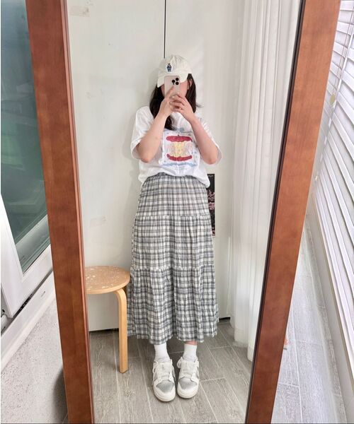 MELLOTORY(メロートリー)の「アップルメリーゴーラウンド 半袖Tシャツ (2カラー)(Tシャツ/カットソー・レディース・チャコールグレー/ホワイト・FREE)」の9枚目の写真