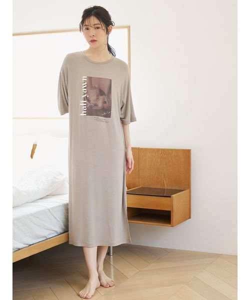 【新品】　スナイデルホーム　ルームウェア　ワンピース 接触冷感】ネコTシャツワンピース（ルームウェア/パジャマ）｜SNIDEL