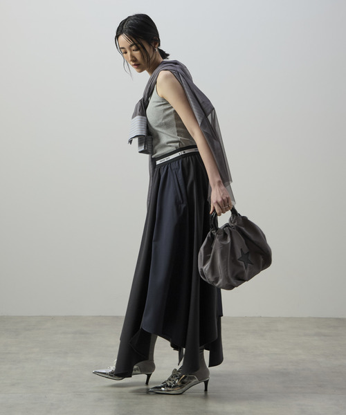 CONVERSE TOKYO(コンバーストウキョウ)の「PADDED RIBBED TANK TOP(タンクトップ・レディース・ホワイト/グレー/ブラウン/ブラック・FREE)」の9枚目の写真