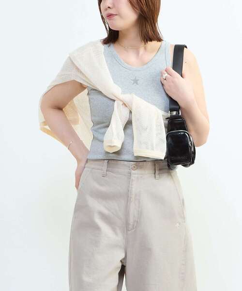 CONVERSE TOKYO(コンバーストウキョウ)の「PADDED RIBBED TANK TOP(タンクトップ・レディース・ホワイト/グレー/ブラウン/ブラック・FREE)」の20枚目の写真