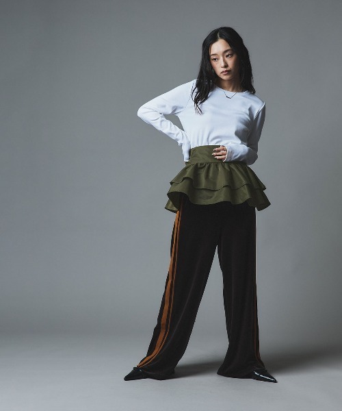W:Huku(フーク)の「【W:Huku / ナイロンオックス】ペプラム ビスチェ / Nylon Oxford Peplum Bustier(ベスト・レディース・ライトベージュ・FREE)」の7枚目の写真