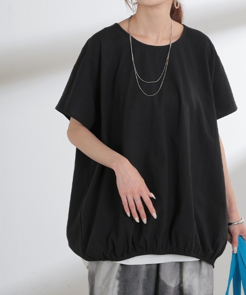 HUG.U(ハグユー)の「まるっとカバー。 綿100%ナチュラルTシャツ(Tシャツ/カットソー・レディース・レッド/ネイビー/ブラック/ダークグレー/グリーン/ホワイト・FREE)」の2枚目の写真
