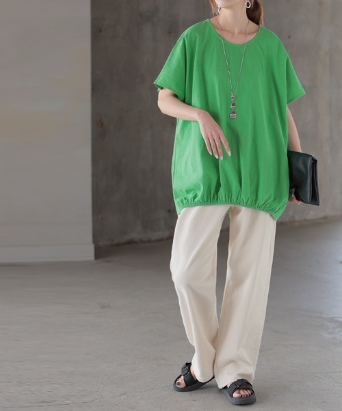 HUG.U(ハグユー)の「まるっとカバー。 綿100%ナチュラルTシャツ(Tシャツ/カットソー・レディース・レッド/ネイビー/ブラック/ダークグレー/グリーン/ホワイト・FREE)」の9枚目の写真