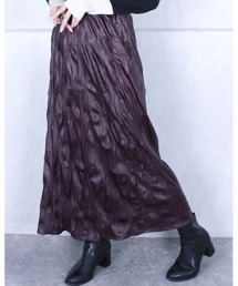 シワレザー風スカート