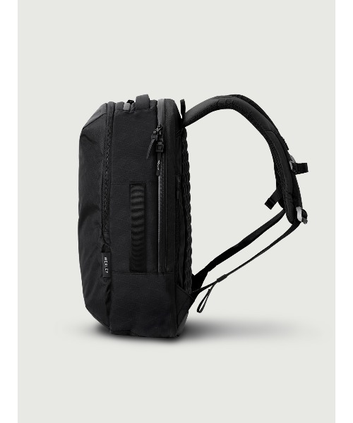 WEXLEY(ウェクスレイ)の「ACTIVE / 25L Pro Pack X-Pac® Series(ビジネスバッグ・メンズ・ブラック・ONE SIZE)」の2枚目の写真