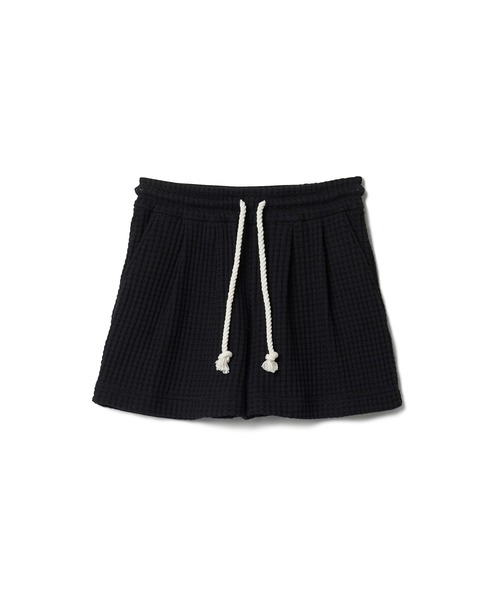 SEAGREEN(シーグリーン)の「SEAGREEN(シーグリーン) BIG WAFFLE SHORT PANTS(その他パンツ・レディース・ブラック/ブラウン/ブルー・2/1)」の1枚目の写真