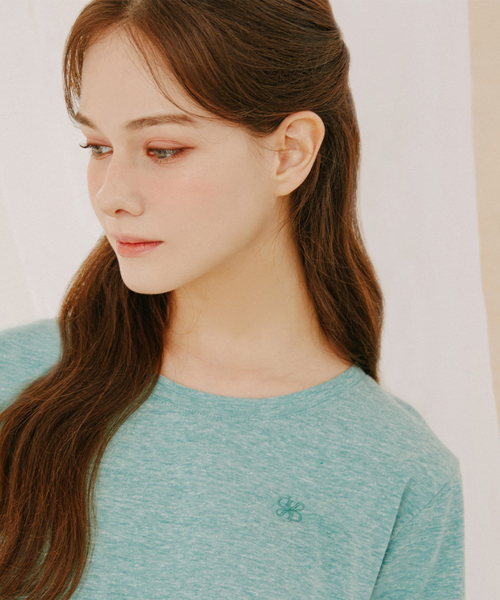 SOUP(スープ)の「ベーシックラウンドネックスリムフィットTシャツ(SA3STF1)(Tシャツ/カットソー・レディース・ブラック・55)」の11枚目の写真