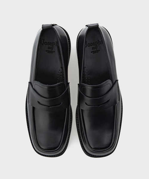 JOSEPHT（ジョセフ）の「LIAM BLACK [VIBRAM]（ローファー・メンズ・その他・24cm/24.5cm/25cm/25.5cm/26cm/28cm/26.5cm/27cm/27.5cm）」の5枚目の写真