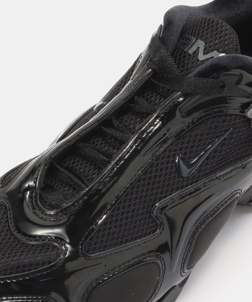 NIKE(ナイキ)の「NIKE WMNS AIR MAX MUSE IR8633-001(スニーカー・レディース・ブラック・25cm/24.5cm/24cm/23.5cm/23cm)」の4枚目の写真