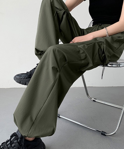 ONEP STAR(ワンピスター)の「サイドポケット裾ドローストリングカーゴパンツ(カーゴパンツ・レディース・ブラック/グレー/ピンク/カーキ/ベージュ・SMALL/MEDIUM/LARGE/X-LARGE)」の15枚目の写真
