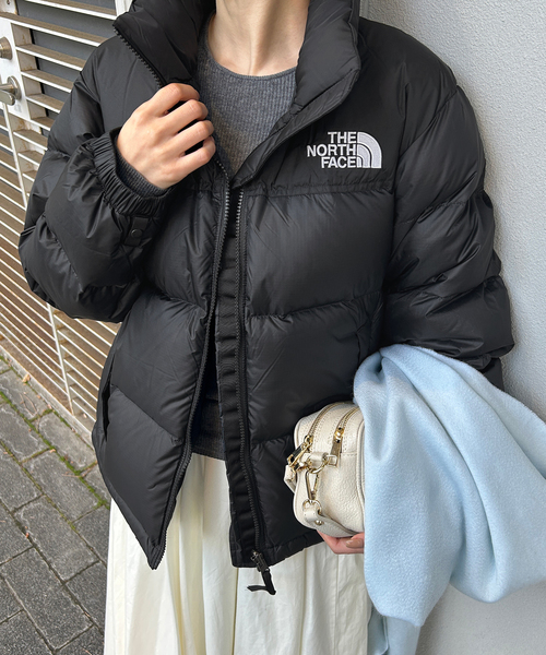 THE NORTH FACE(ザノースフェイス)の「《追加》THE NORTH FACE/ザ ノース フェイス SHORT Nuptse Jacket NDW92555 【手洗い可能】(ダウンジャケット/コート・レディース・ブラック・MEDIUM)」の1枚目の写真