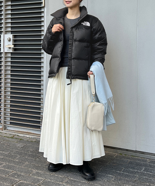 THE NORTH FACE(ザノースフェイス)の「《追加》THE NORTH FACE/ザ ノース フェイス SHORT Nuptse Jacket NDW92555 【手洗い可能】(ダウンジャケット/コート・レディース・ブラック・MEDIUM)」の3枚目の写真
