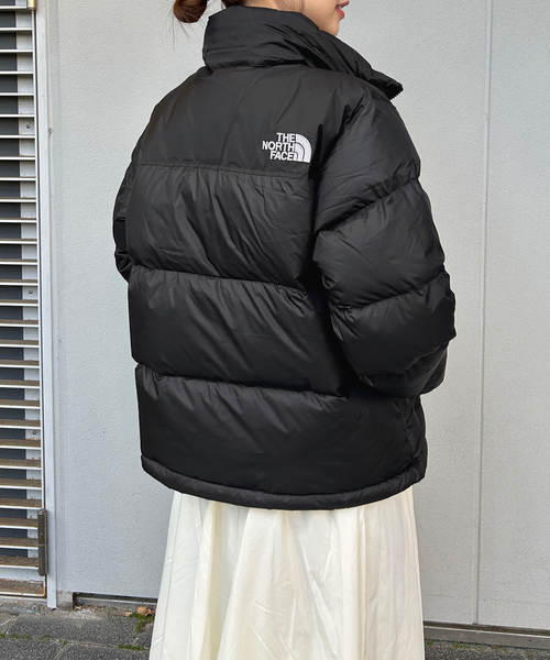 THE NORTH FACE(ザノースフェイス)の「《追加》THE NORTH FACE/ザ ノース フェイス SHORT Nuptse Jacket NDW92555 【手洗い可能】(ダウンジャケット/コート・レディース・ブラック・MEDIUM)」の10枚目の写真