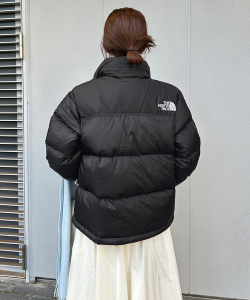 THE NORTH FACE(ザノースフェイス)の「《追加》THE NORTH FACE/ザ ノース フェイス SHORT Nuptse Jacket NDW92555 【手洗い可能】(ダウンジャケット/コート・レディース・ブラック・MEDIUM)」の11枚目の写真