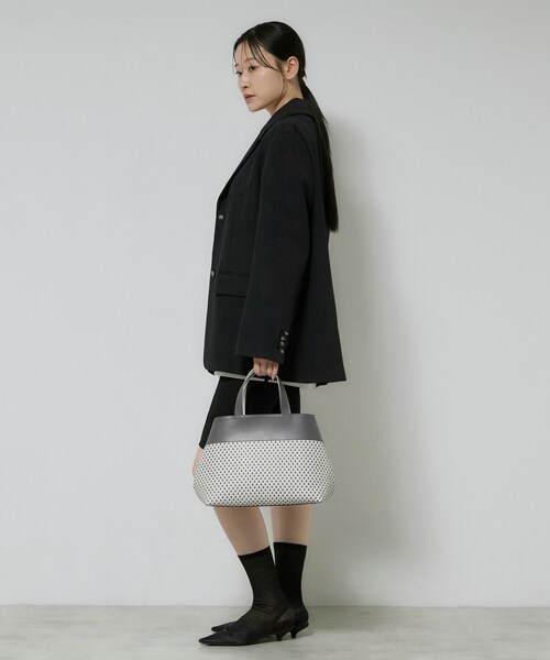 HIROKO HAYASHI（ヒロコハヤシ）の「STILLA（スティラ）ハンドトートバッグ（ハンドバッグ・レディース・ホワイト系3・00）」の3枚目の写真