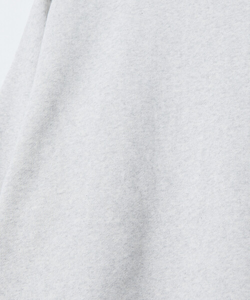 FREAK'S STORE(フリークスストア)の「限定商品 12oz ヘビーウェイト リラックスシルエット クルーネックスウェット(スウェット・メンズ・ブラック/グレイッシュベージュ/ネイビー/ブラウン/杢グレー/イエロー/サックスブルー/アッシュグレー/スミクロ・SMALL/MEDIUM/LARGE/X-LARGE)」の16枚目の写真