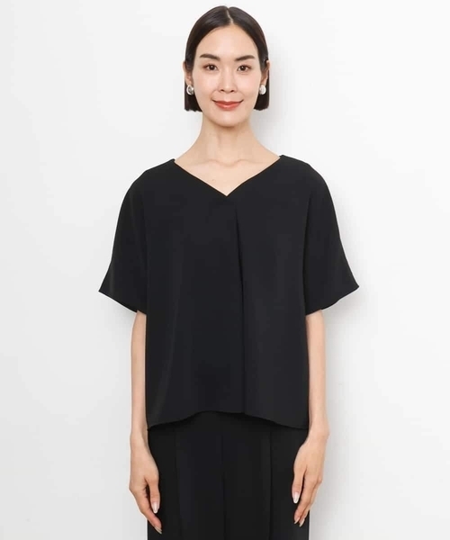 MICHEL KLEIN（ミッシェル・クラン）の「[セットアップ対応]Vネックフレアブラウス（シャツ/ブラウス・レディース・ブラック・38）」の4枚目の写真