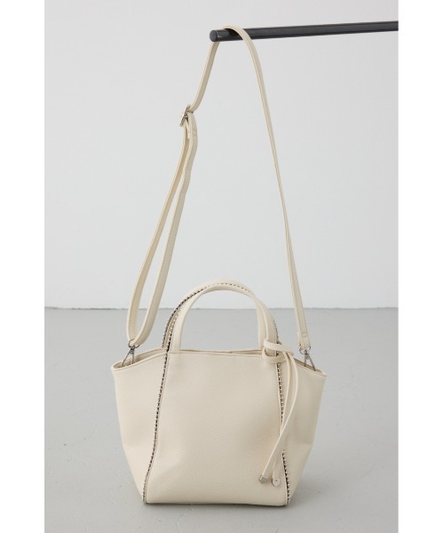 AZUL by moussy(アズールバイマウジー)の「2WAY ボールチェーンミニトートバッグ ハンドバッグ ショルダーバッグ 斜め掛け・肩掛けOK!ショルダーストラップ付き(ショルダーバッグ・レディース・グレー/ブラック/アイボリー・FREE)」の8枚目の写真