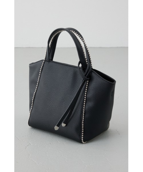 AZUL by moussy(アズールバイマウジー)の「2WAY ボールチェーンミニトートバッグ ハンドバッグ ショルダーバッグ 斜め掛け・肩掛けOK!ショルダーストラップ付き(ショルダーバッグ・レディース・グレー/ブラック/アイボリー・FREE)」の22枚目の写真