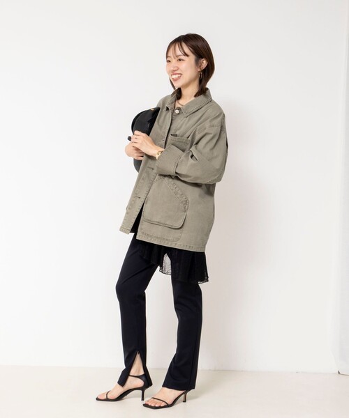 NOLLEY’S(ノーリーズ)の「【WEB限定】ウォッシャブルケミカルウォッシュカバーオール(ブルゾン・レディース・カーキ・FREE)」の3枚目の写真