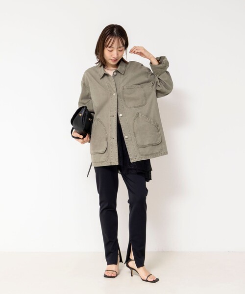 NOLLEY’S(ノーリーズ)の「【WEB限定】ウォッシャブルケミカルウォッシュカバーオール(ブルゾン・レディース・カーキ・FREE)」の5枚目の写真