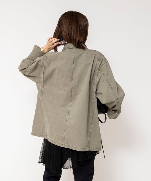 NOLLEY’S(ノーリーズ)の「【WEB限定】ウォッシャブルケミカルウォッシュカバーオール(ブルゾン・レディース・カーキ・FREE)」の13枚目の写真