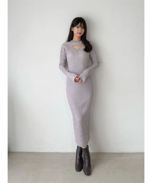 MERCURYDUO(マーキュリーデュオ)の「チェーン付カットアウトラメニットワンピース(ワンピース・レディース・ライム/ブラック/ラベンダー・FREE)」の14枚目の写真