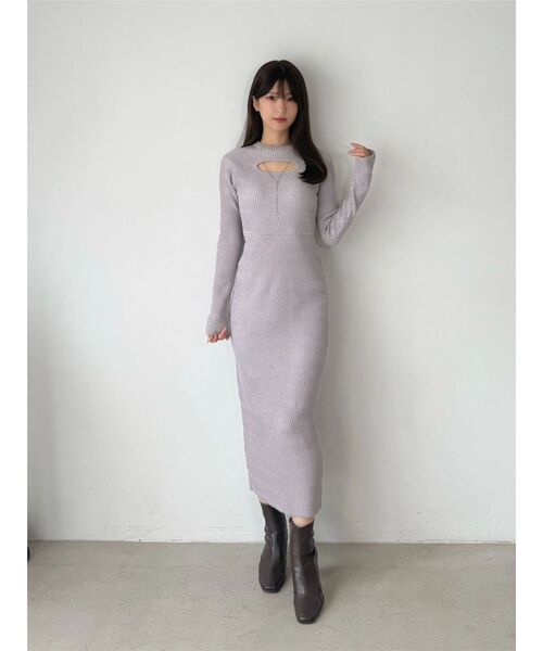 MERCURYDUO(マーキュリーデュオ)の「チェーン付カットアウトラメニットワンピース(ワンピース・レディース・ライム/ブラック/ラベンダー・FREE)」の15枚目の写真