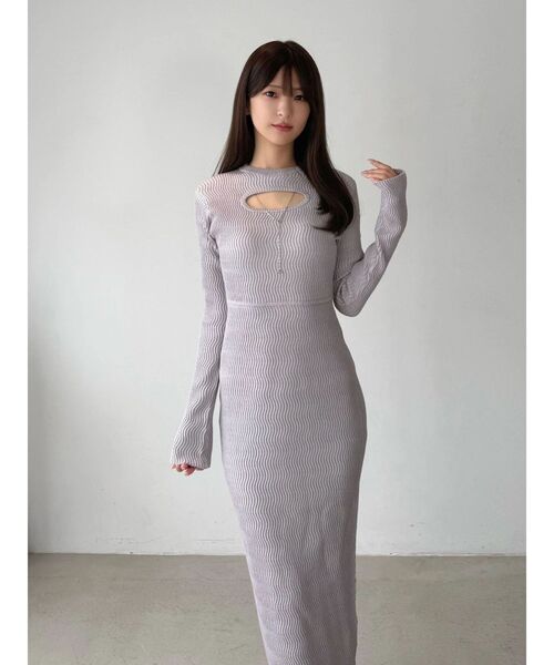 MERCURYDUO(マーキュリーデュオ)の「チェーン付カットアウトラメニットワンピース(ワンピース・レディース・ライム/ブラック/ラベンダー・FREE)」の17枚目の写真