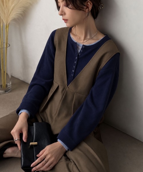 Classical Evon(クラシカルエヴォン)の「【Classical Evon】大人の品を語る1本。キレイめシルエット、ワイドタックVネックオールインワン(サロペット/オーバーオール・レディース・ブラック/モカ/ブラウン・SMALL/MEDIUM/LARGE/X-LARGE)」の14枚目の写真