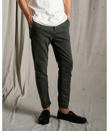 compact urake cut-off line pants