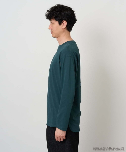 a.v.v(アーヴェヴェ)の「KANGOLスクエアプリントロングシルエットカットソー(Tシャツ/カットソー・メンズ・ホワイト/グリーン・48/46)」の11枚目の写真